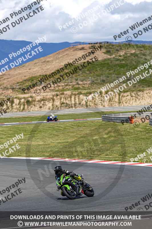 cadwell no limits trackday;cadwell park;cadwell park photographs;cadwell trackday photographs;enduro digital images;event digital images;eventdigitalimages;navarra;no limits trackdays;peter wileman photography;racing digital images;trackday digital images;trackday photos